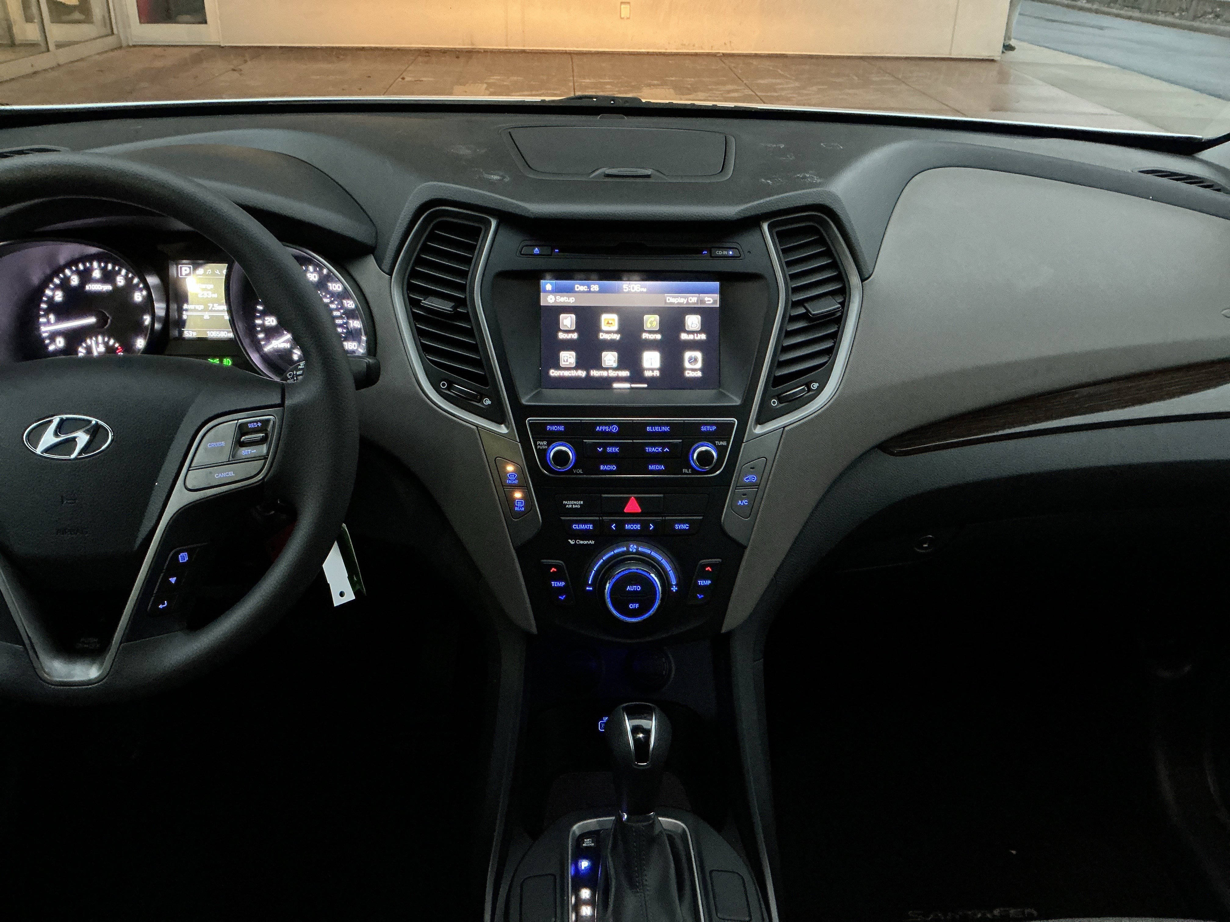 Used 2017 Hyundai Santa Fe Sport image 9