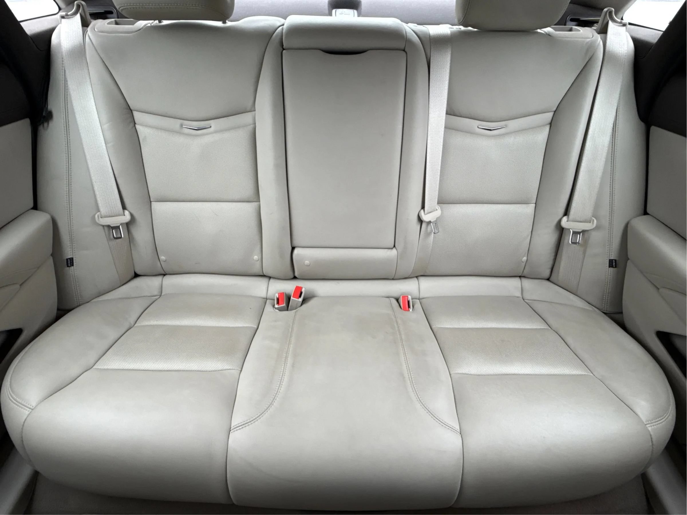 Used 2014 Cadillac XTS Luxury w/ Driver Awareness Package FWD image 18