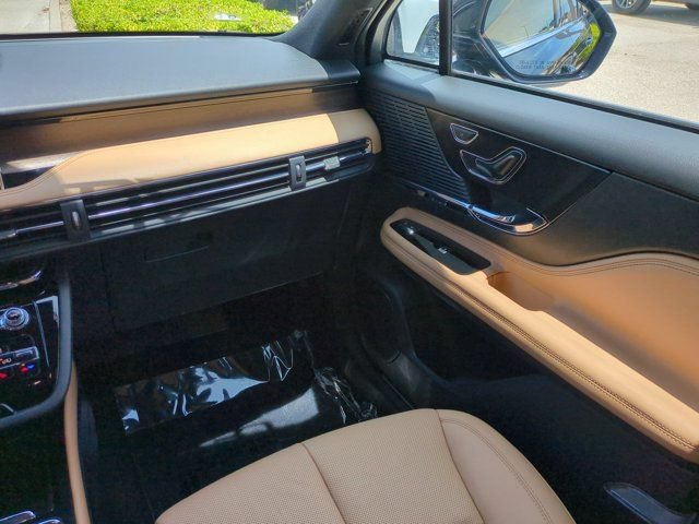 Used 2022 Lincoln Corsair Reserve FWD image 15