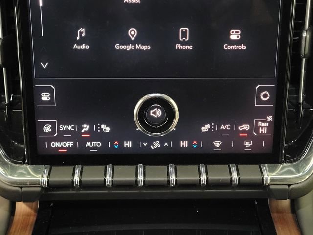 Used 2025 GMC Yukon XL Denali image 21