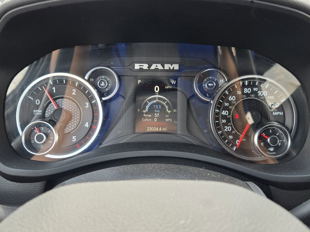 Used 2024 RAM 2500 Big Horn AWD/4WD image 26