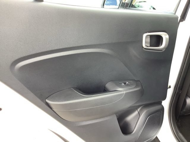 Certified 2026 Hyundai Venue SEL FWD image 19