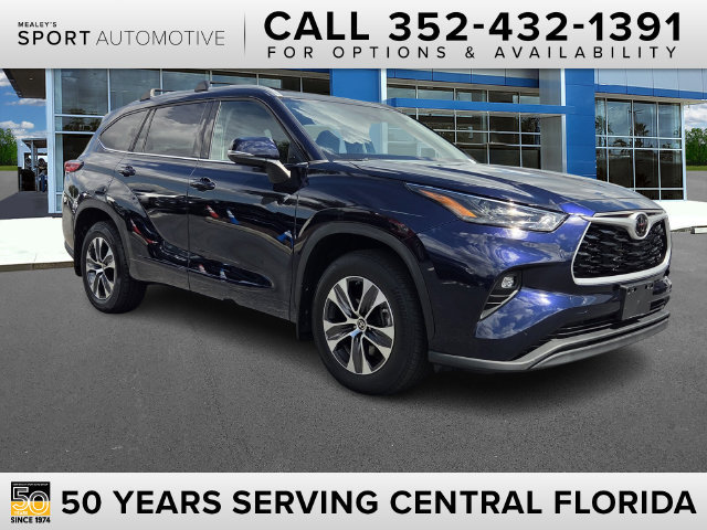 Used 2022 Toyota Highlander XLE