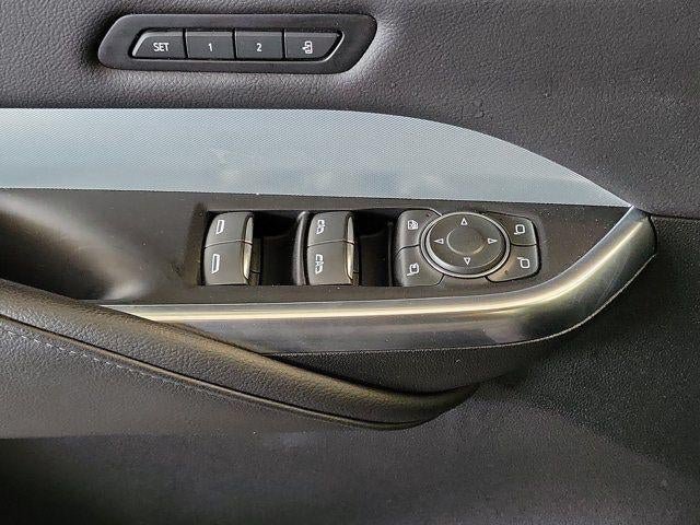 Certified 2023 Cadillac XT4 Premium Luxury FWD image 17