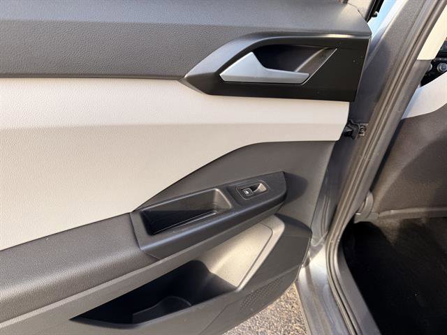 Used 2023 Volkswagen Taos S image 18