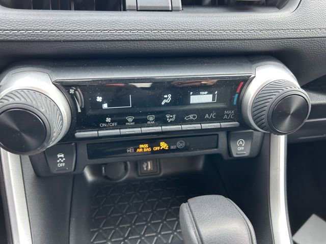 Used 2025 Toyota RAV4 LE image 14
