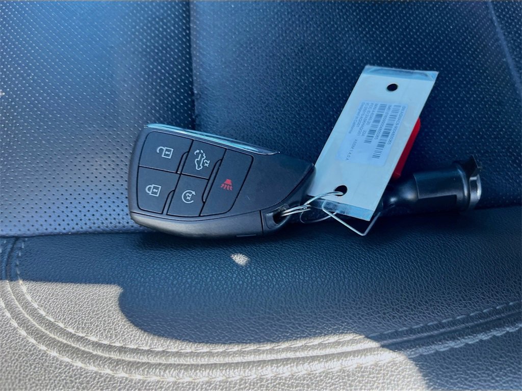 Used 2024 Chevrolet Silverado 1500 LTZ w/ LTZ Premium Package image 35