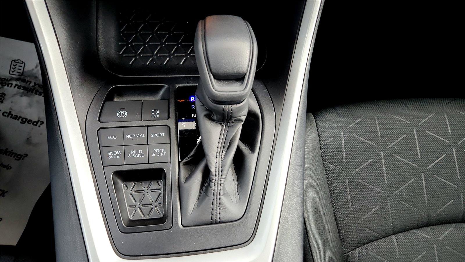 Certified 2025 Toyota RAV4 XLE image 40