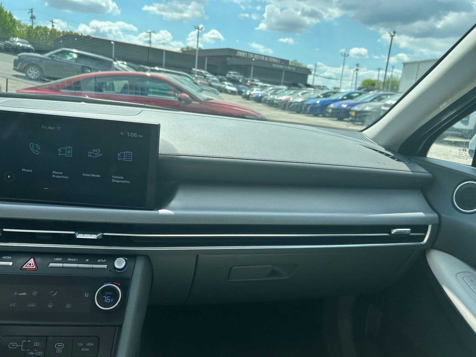 Used 2025 Hyundai Sonata SEL FWD image 30