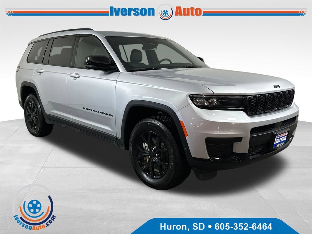 Used 2025 Jeep Grand Cherokee L Altitude