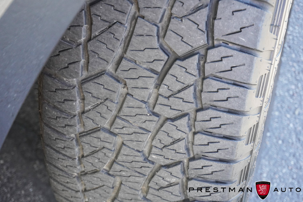 Used 2024 Ford Expedition XLT AWD/4WD image 15