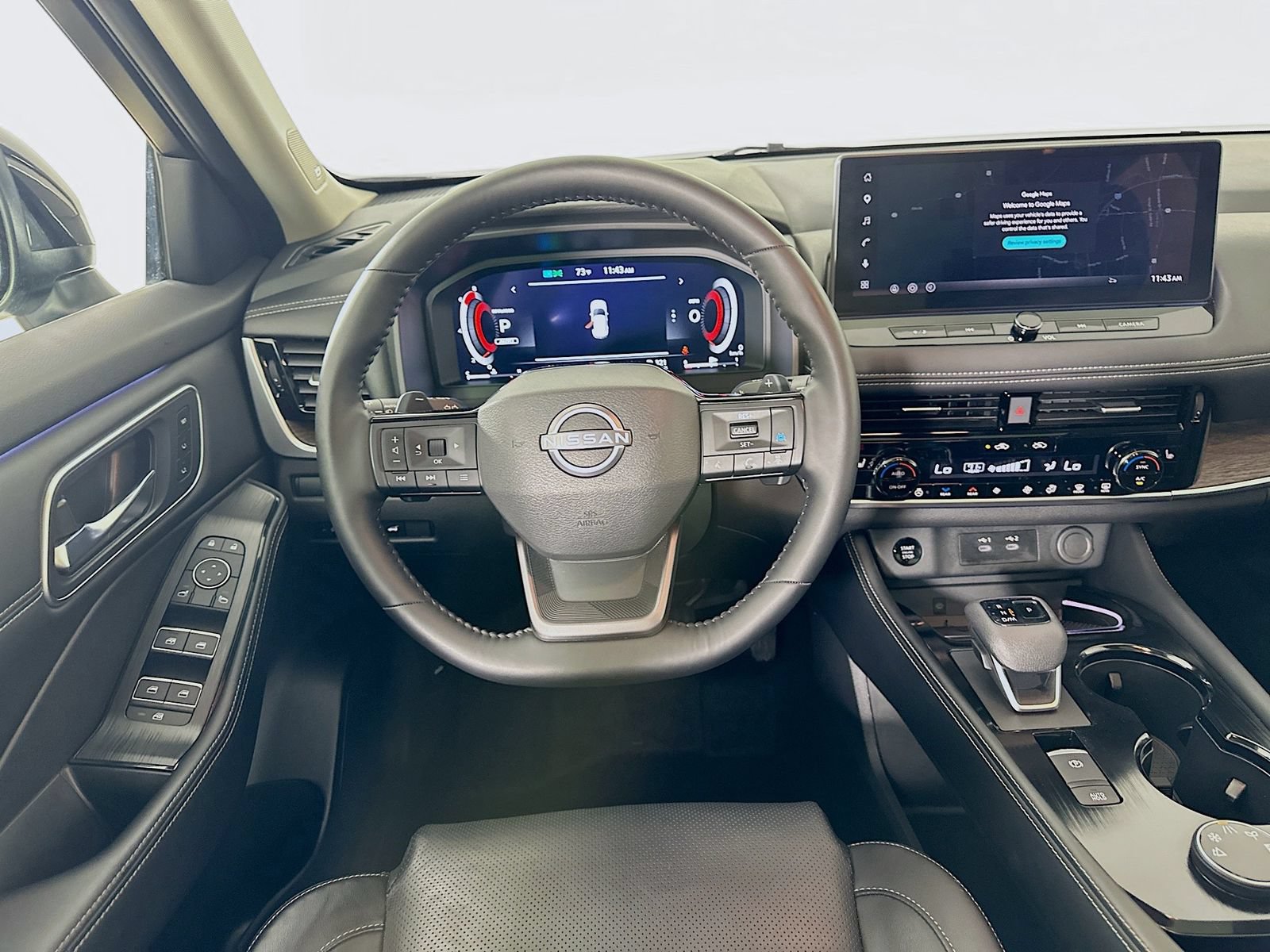 Used 2025 Nissan Rogue Platinum w/ Platinum Premium Package AWD/4WD image 15