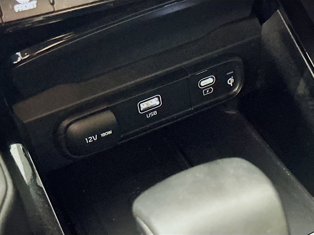 Used 2023 Kia Telluride EX X-Line image 32