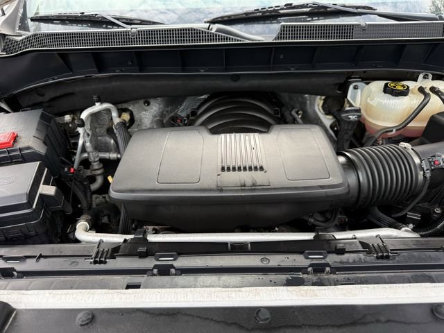 Used 2019 Chevrolet Silverado 1500 LT Trail Boss AWD/4WD image 32