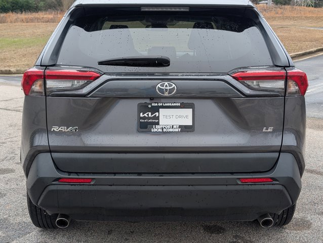 Used 2024 Toyota RAV4 LE image 8