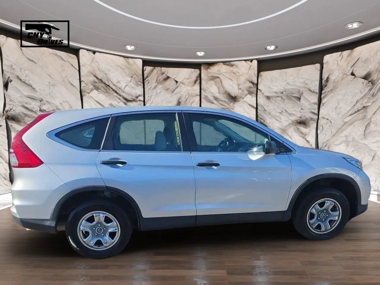 Used 2015 Honda CR-V LX image 4