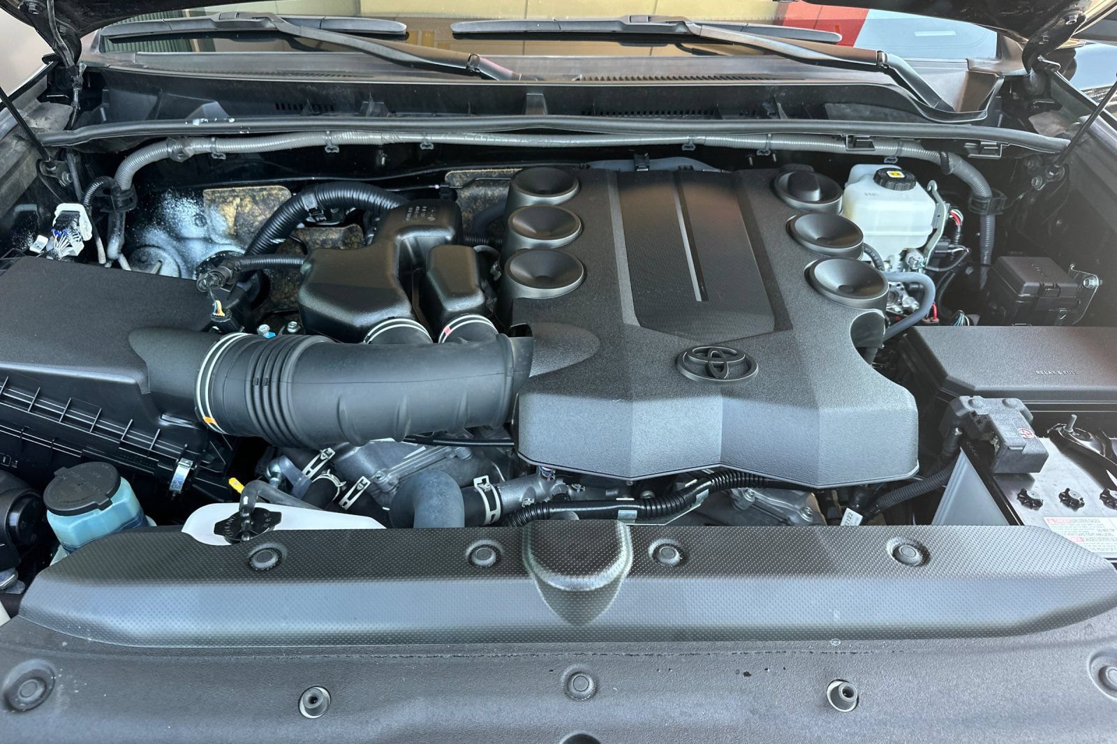 Certified 2024 Toyota 4Runner SR5 AWD/4WD image 33