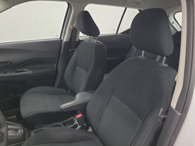 Used 2024 Nissan Kicks S FWD image 20