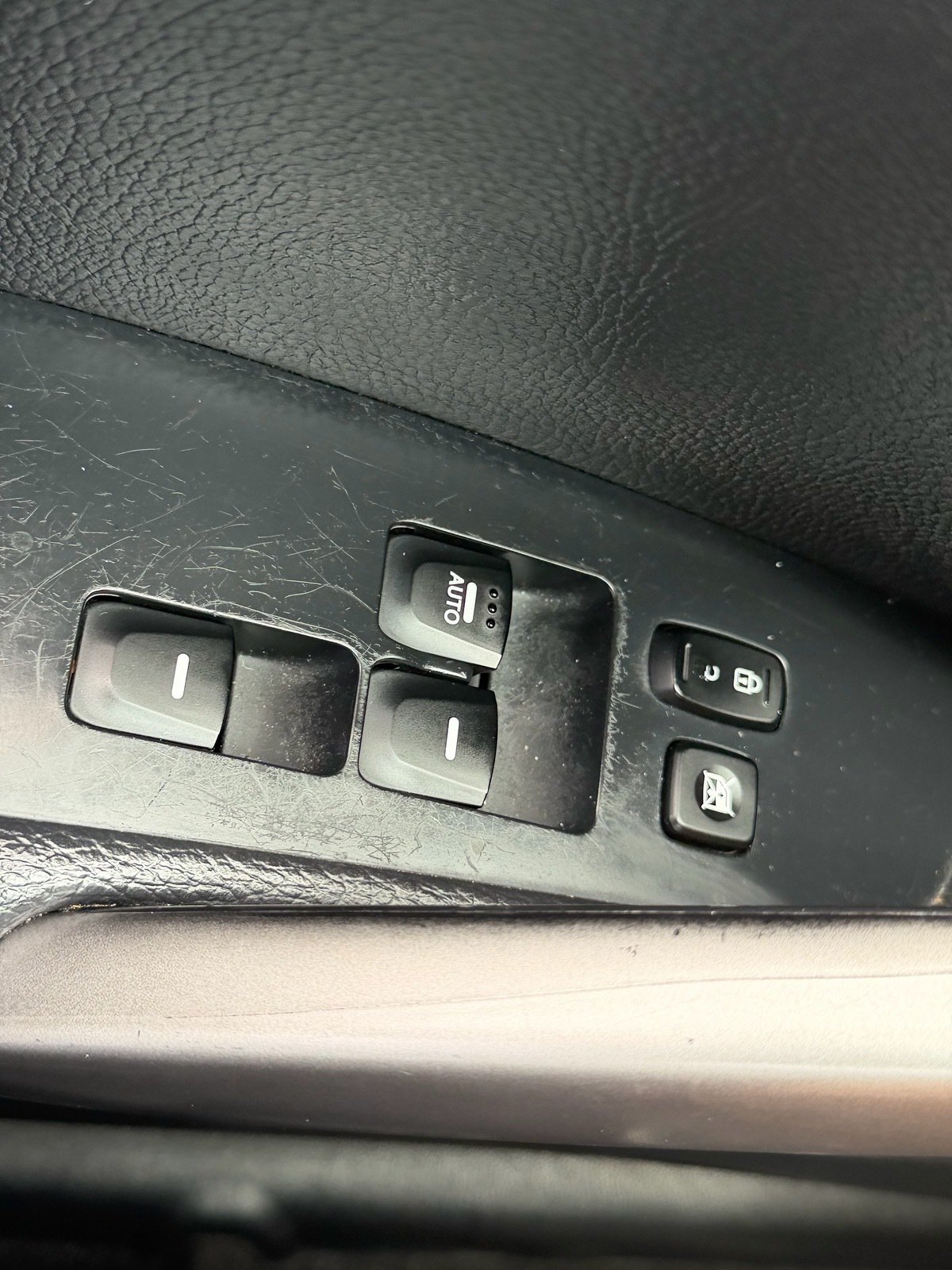 Used 2015 Hyundai Veloster Turbo w/ Option Group 04 FWD image 33
