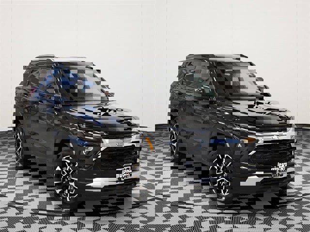 Used 2025 Chevrolet TrailBlazer LT w/ Driver Confidence Package