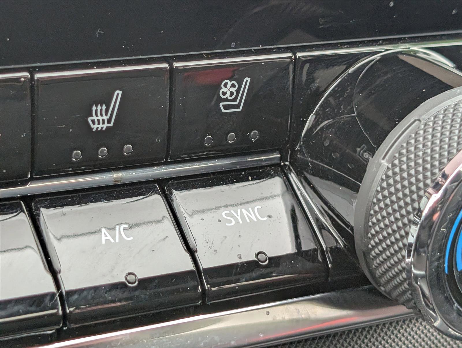 Used 2023 Chevrolet Colorado Z71 w/ Z71 Convenience Package 2 image 25