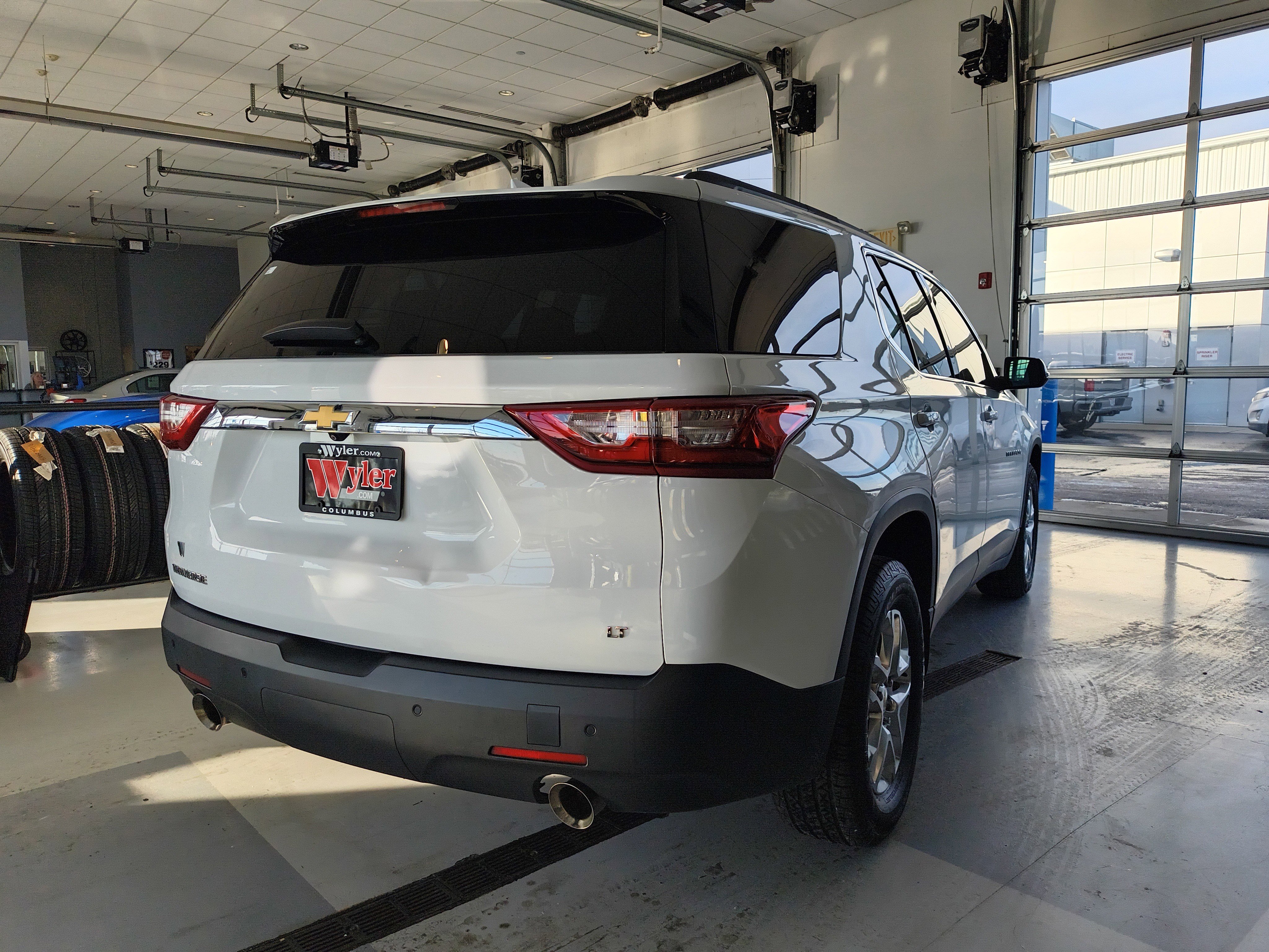 Used 2020 Chevrolet Traverse LT image 4