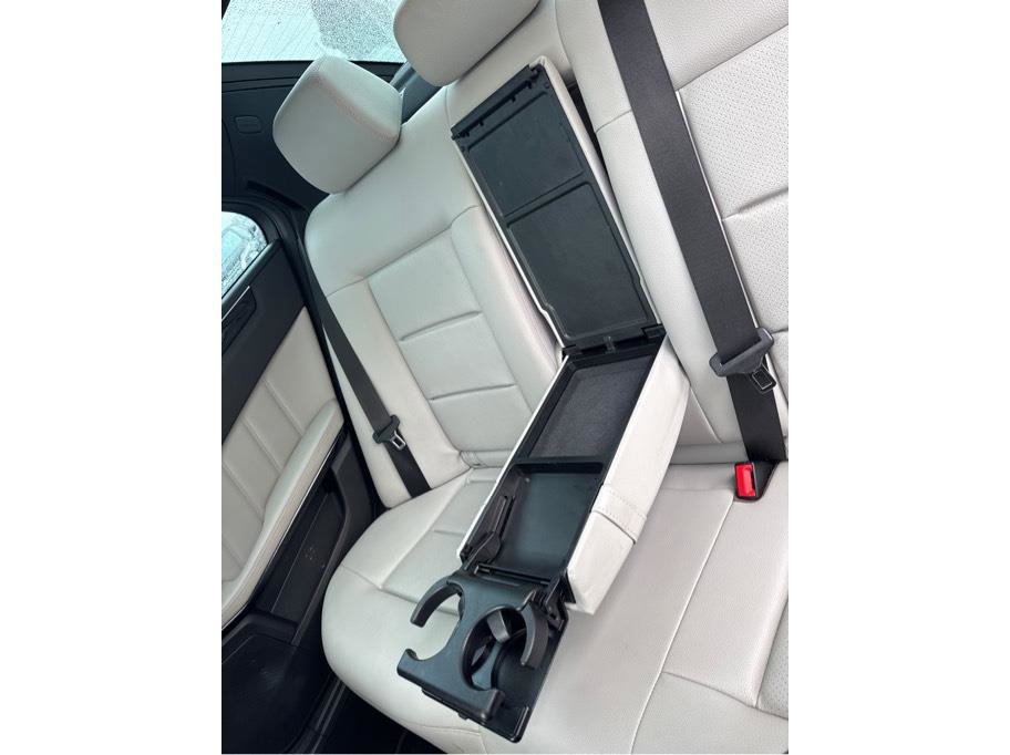 Used 2012 Mercedes-Benz E 350 Sedan image 26