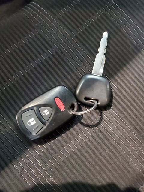 Used 2010 Suzuki SX4 AWD Hatchback image 30