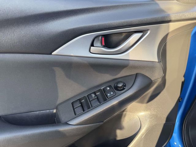 Used 2017 MAZDA CX-3 Sport image 16