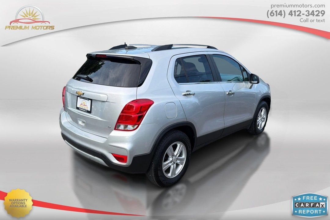 Used 2020 Chevrolet Trax LT w/ LT Convenience Package FWD image 5