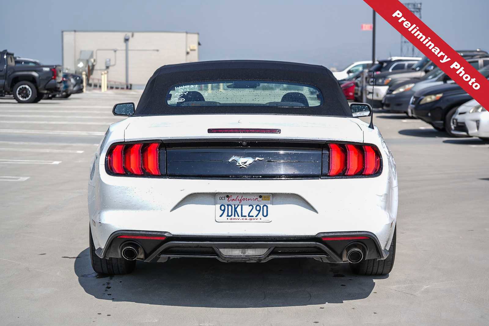Used 2022 Ford Mustang Convertible RWD image 7