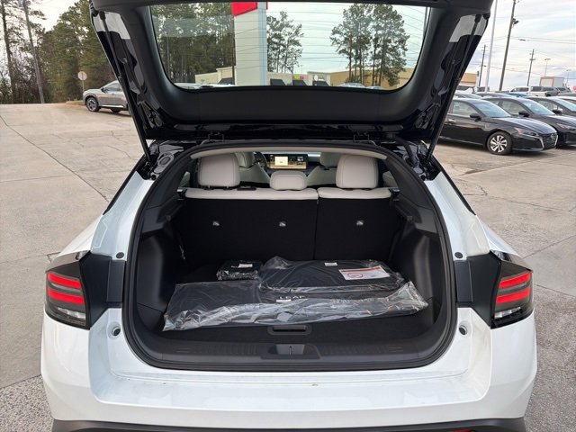 New 2026 Nissan Leaf SV+ w/ Floor Mat Package (SV+) image 13