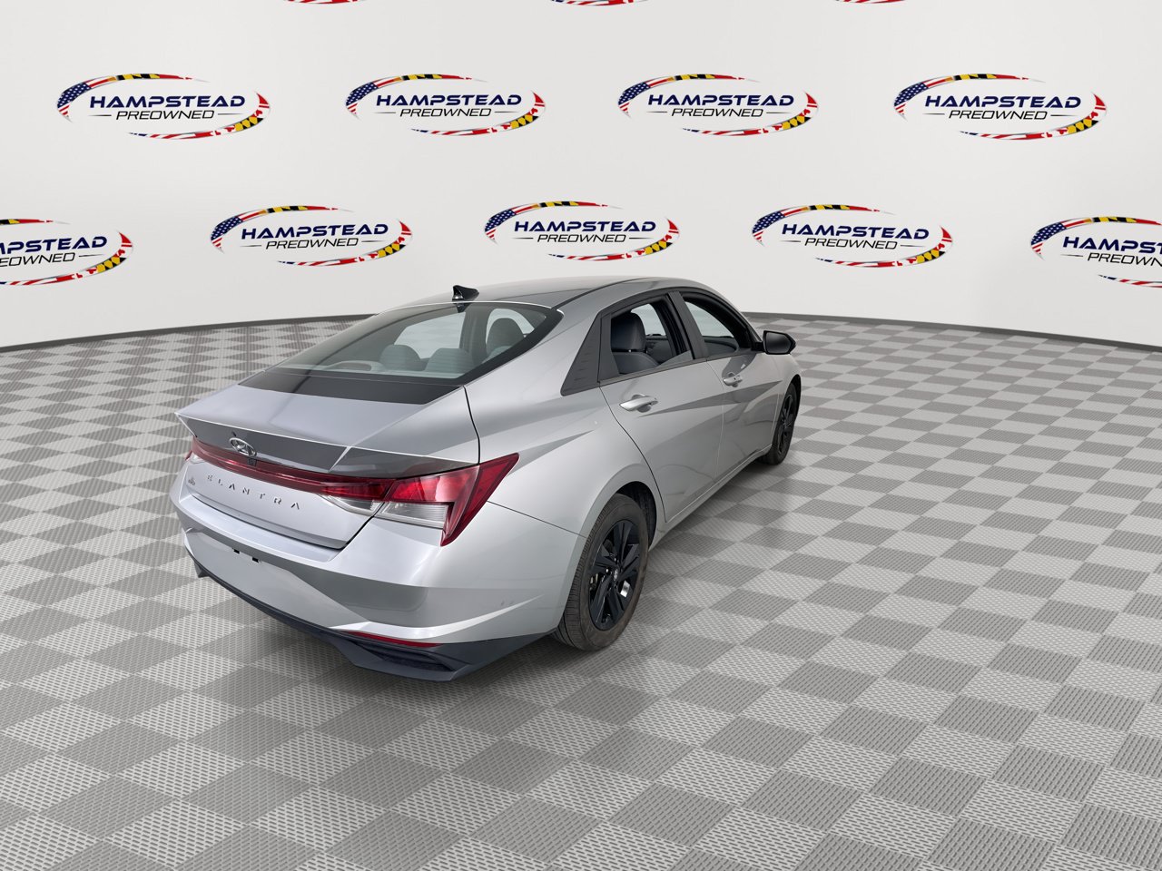 Used 2021 Hyundai Elantra SEL w/ Convenience Package FWD image 8