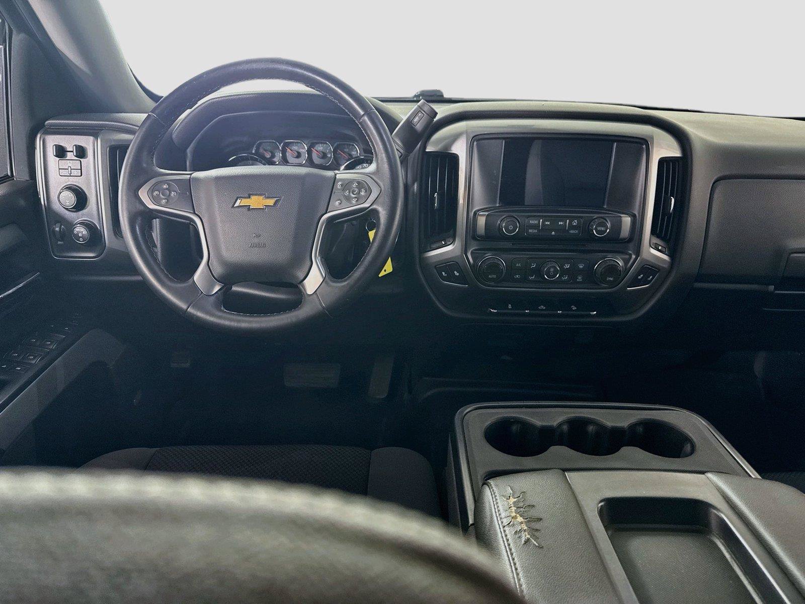 Used 2017 Chevrolet Silverado 1500 LT w/ All Star Edition AWD/4WD image 2