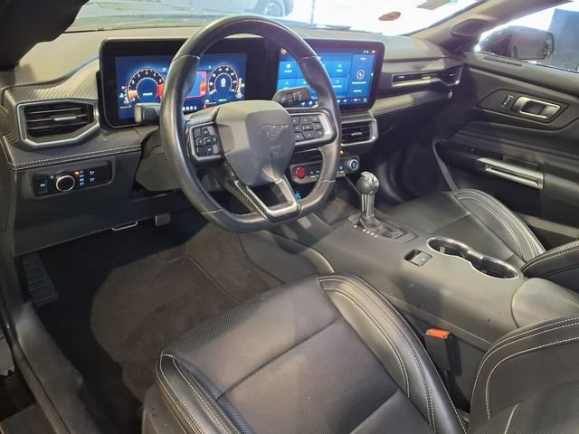 Certified 2025 Ford Mustang Premium RWD image 4