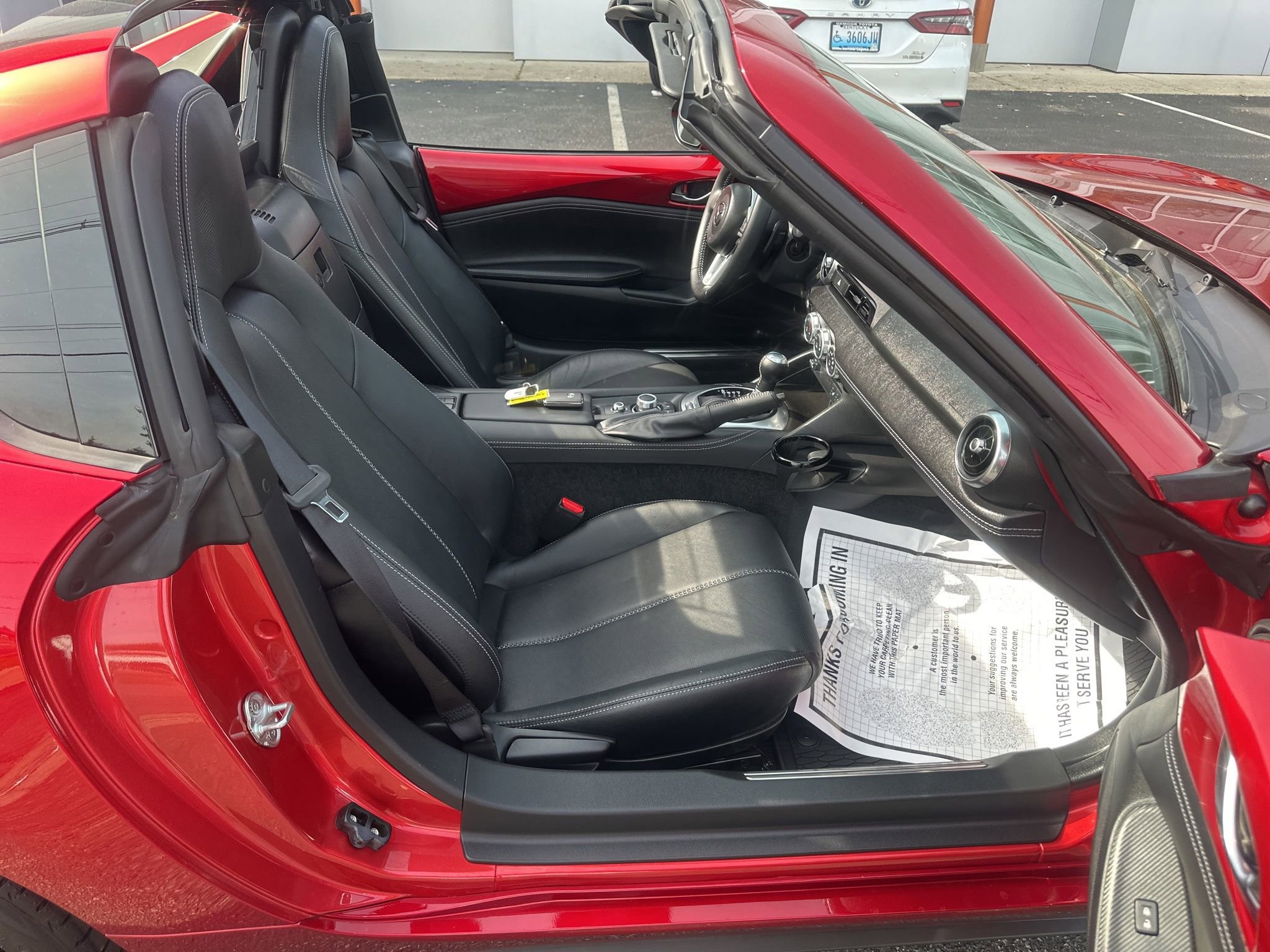 Used 2024 MAZDA MX-5 Miata RF Grand Touring image 11