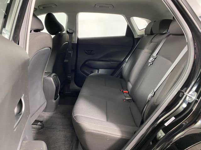 Used 2024 Hyundai Kona SE image 26