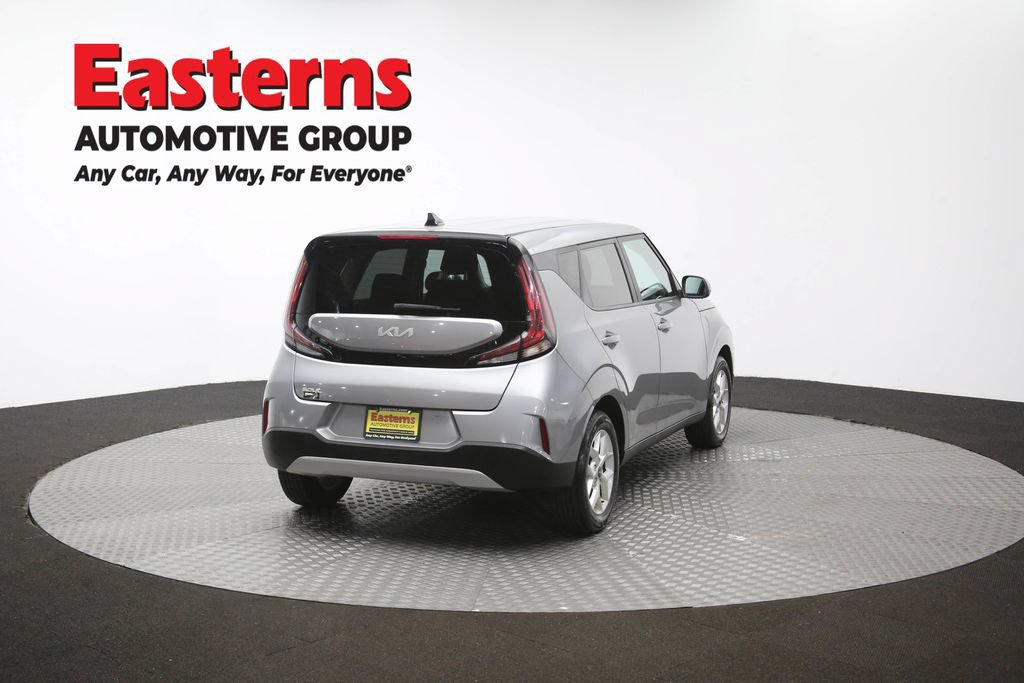 Used 2023 Kia Soul LX w/ Option Group 015 FWD image 39