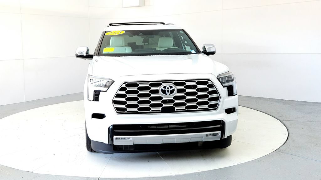 Used 2024 Toyota Sequoia Capstone AWD/4WD image 8