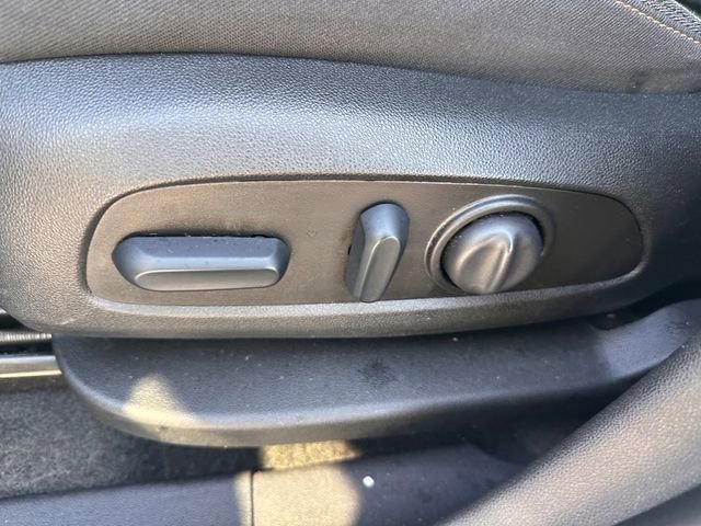 Certified 2024 Chevrolet Equinox LT image 24