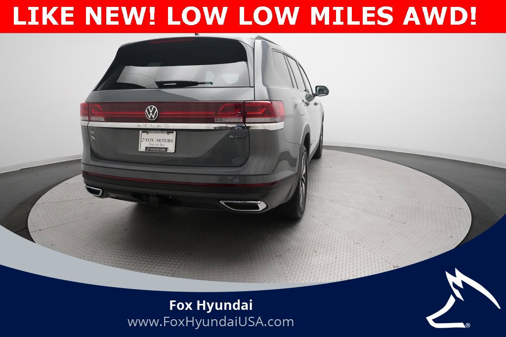 Used 2025 Volkswagen Atlas SE image 35