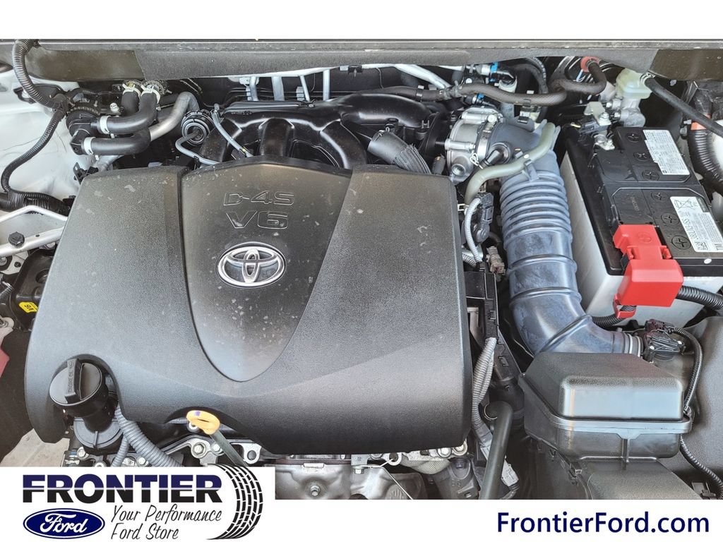 Used 2022 Toyota Highlander XSE AWD/4WD image 28