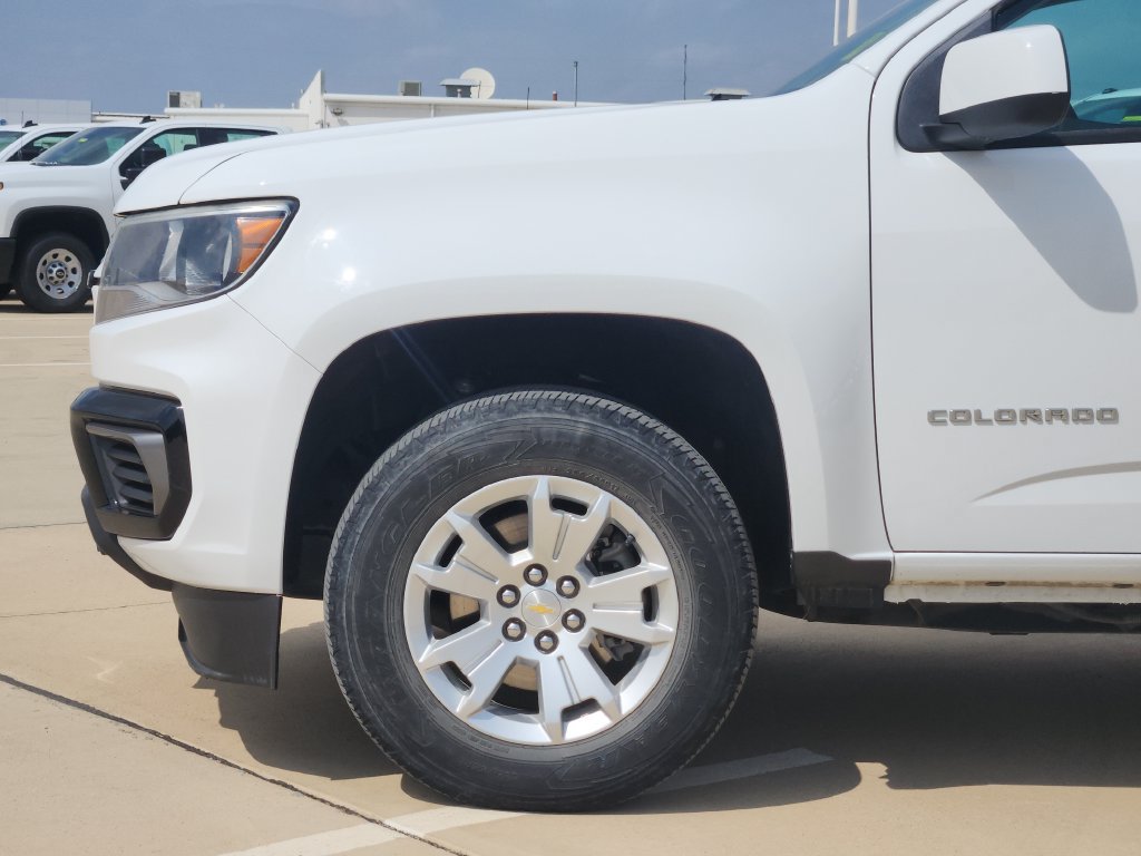 Used 2022 Chevrolet Colorado LT w/ Fleet Safety Package RWD image 8