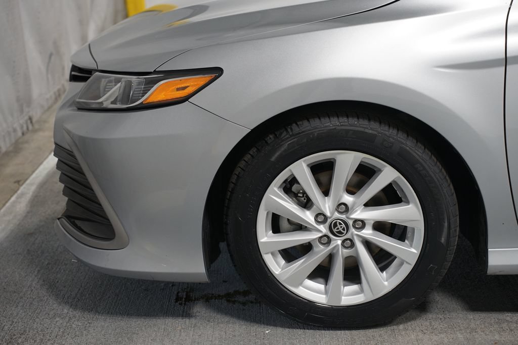 Certified 2023 Toyota Camry LE FWD image 5