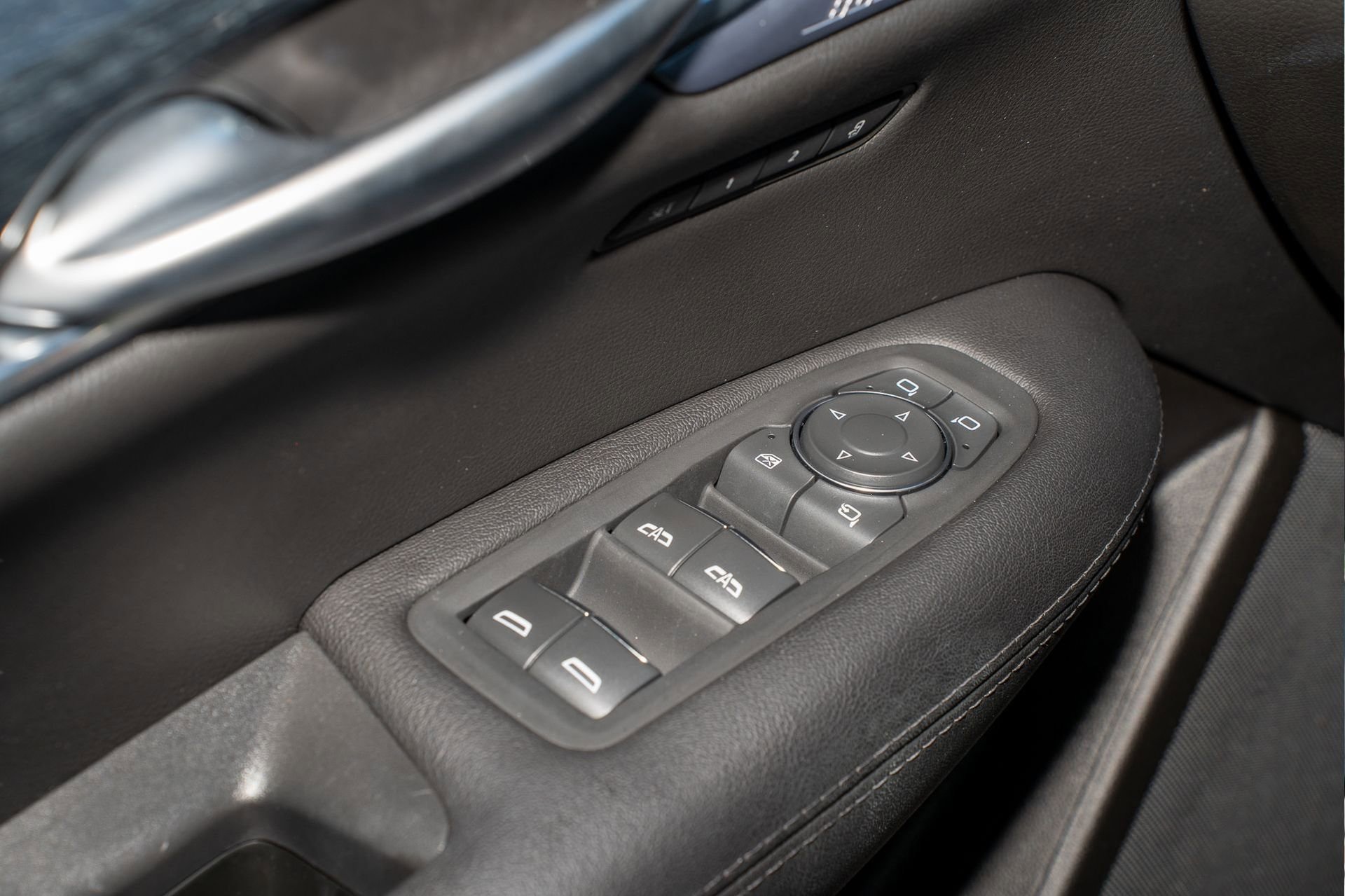 Used 2025 Cadillac XT5 Premium Luxury image 27