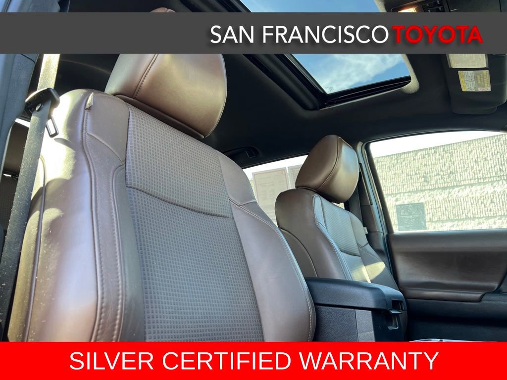 Used 2016 Toyota Tacoma Limited image 20