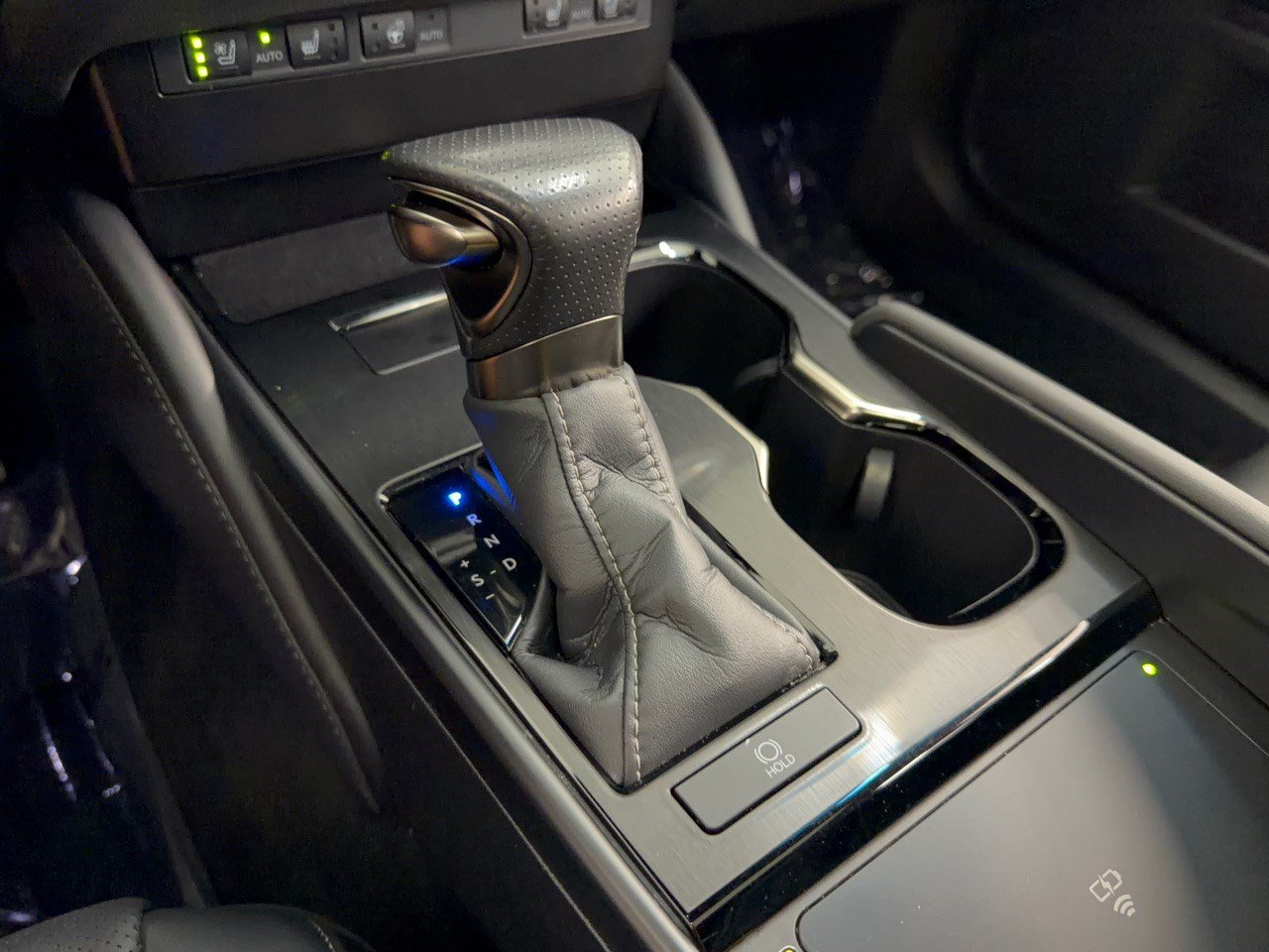 Certified 2024 Lexus ES 350 F Sport w/ Accessory Package (Z2) FWD image 22