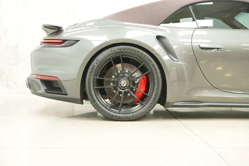 Certified 2021 Porsche 911 Turbo S AWD/4WD image 41