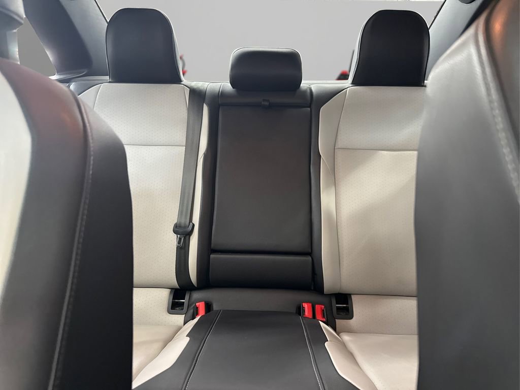 Used 2020 Volkswagen Jetta R-Line w/ R-Line Cold Weather Package image 18