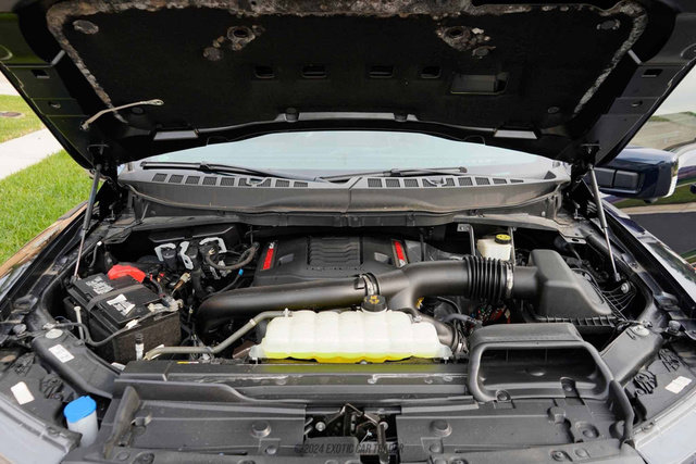 Used 2022 Ford F150 Raptor w/ Convenience Package image 16